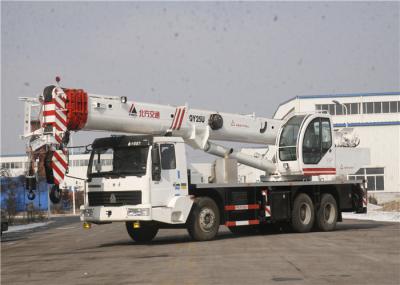0-2R/Min Flatbed Hydraulic Truck com Crane Max. Peso de levantamento avaliado 25000kg