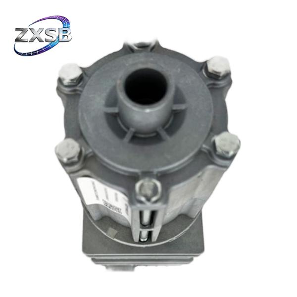 Heavy Truck Engine Accessories Gas Oil Water Separator DZ97259360017 For F3000 M3000 X3000