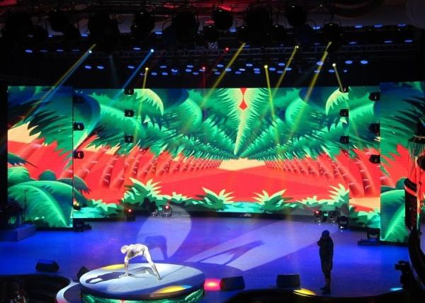 P3 Inoor Full Color Front Service Rotating LED Display Billboard for Trade Show