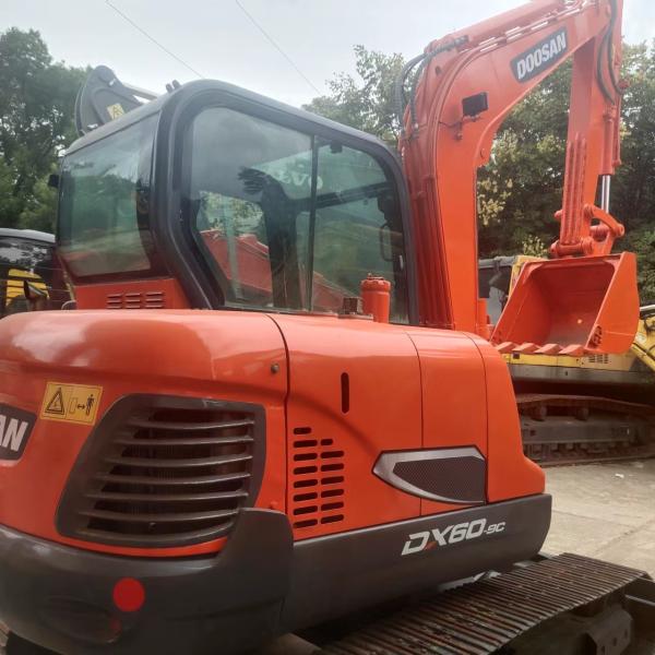 DX60LC Excavadora Doosan Usada 6 toneladas Excavadora de rastreador hidráulico