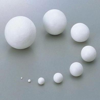 Rolled alumina ceramic balls，Low wear, low breakage rate, high hardness.