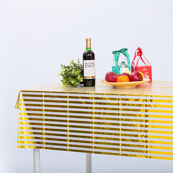 CPP Film Plastic Table Covers For Party Waterproof Oilproof Modern Fashion Table Cover For Indoor Outdoor
