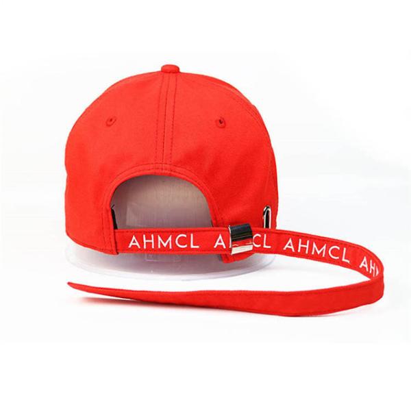Fashionable Embroidered Baseball Caps / Metal Patch Icon On Panels Baseball Hip Hop Cap