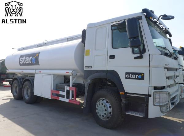 Sinotruk Howo 6x4 Diesel Fuel Tanker Truck , 20CBM Oil Transportation Truck