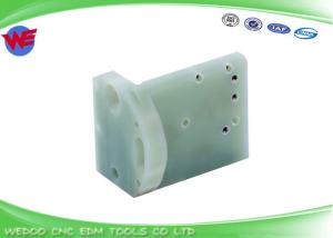 A290-8110-Y761 F309 Placa de isolamento do fanúcio Base de guia inferior a-C