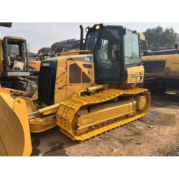 6 Way Blade Used Crawler Mounted Bulldozer CAT D5K XL Original Color