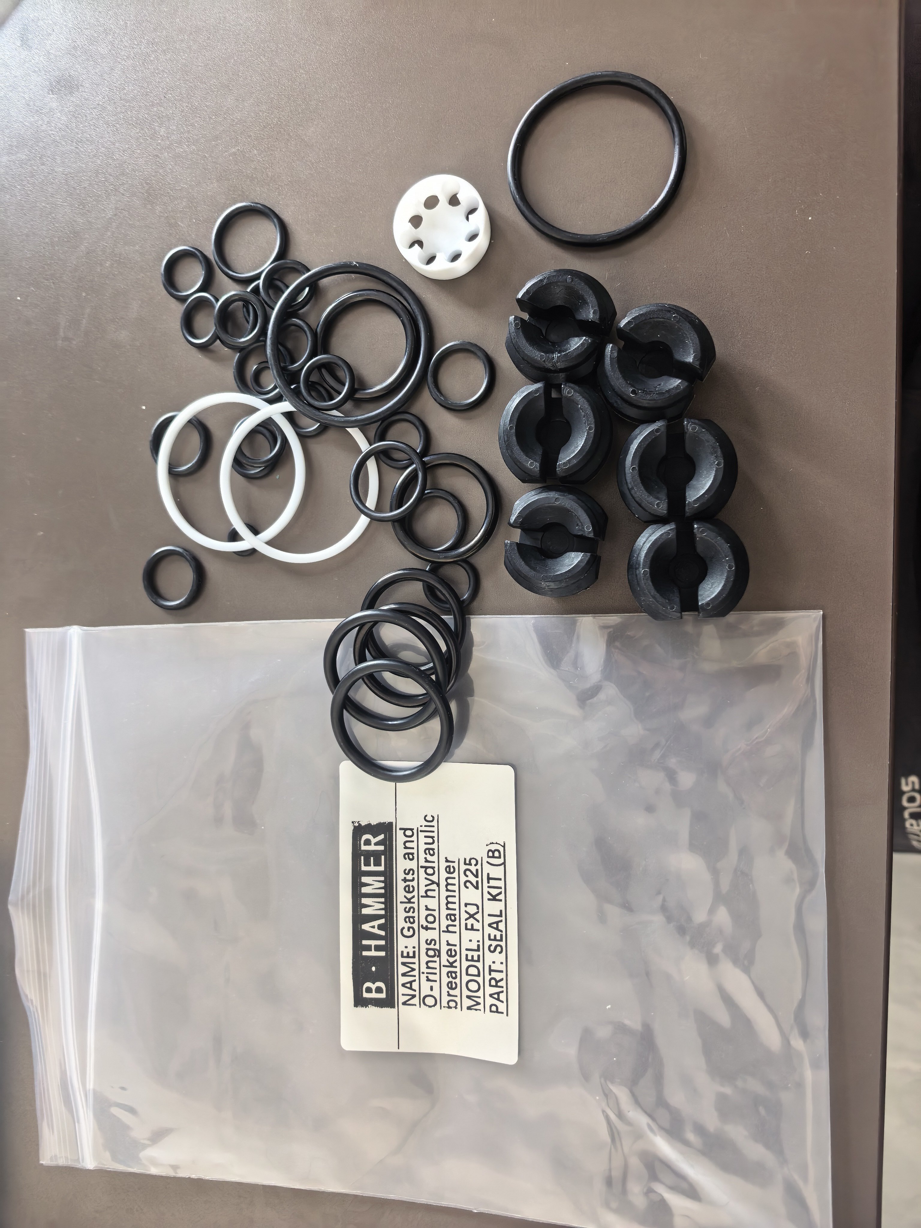 Frukawa Hydrualic Breaker Seal Kit  FXJ 225 902411-920020   902411-920030    902411-920040  902407-920080   902407-920090