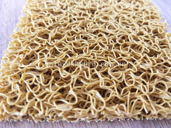 as esteiras de borracha do assoalho dos espaguetes dos macarronetes da bobina do PVC de 8mm Waterproof o Matting plástico do tapete