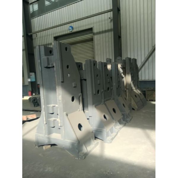 Heavy Duty Cast Iron Machine Tool Castings - Various Sizes for Industrial Machine Tool Base/Frame Components
