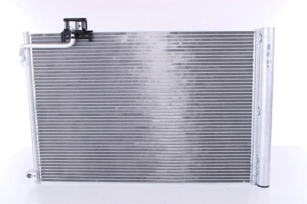 Mercedes-Benz C200 E200 CLS250 A1975000054 Auto Parts Air Conditioning Condenser