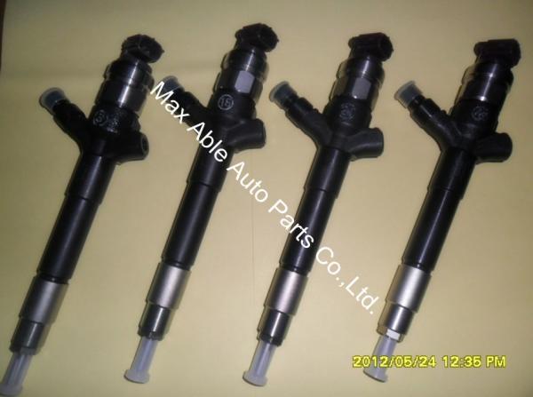  095000-5600 Denso common rail injector for Mitsubishi L200 1465A041