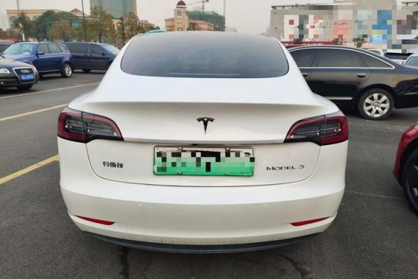 Assentos de alta velocidade das rodas do sedan 4 dos carros do veículo elétrico de New Energy 5 4 portas