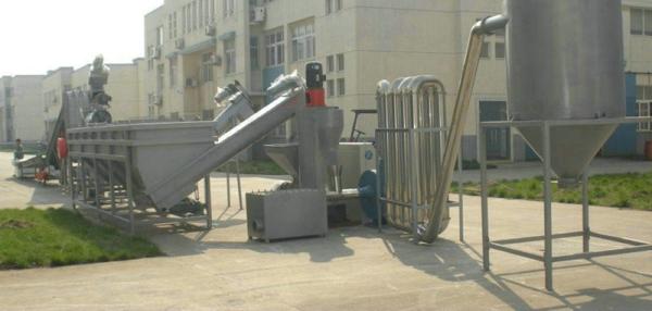 Extrusora de parafuso do gêmeo do granulador dos flocos da garrafa do ANIMAL DE ESTIMAÇÃO, extrusora reciclada do grânulo do filme
