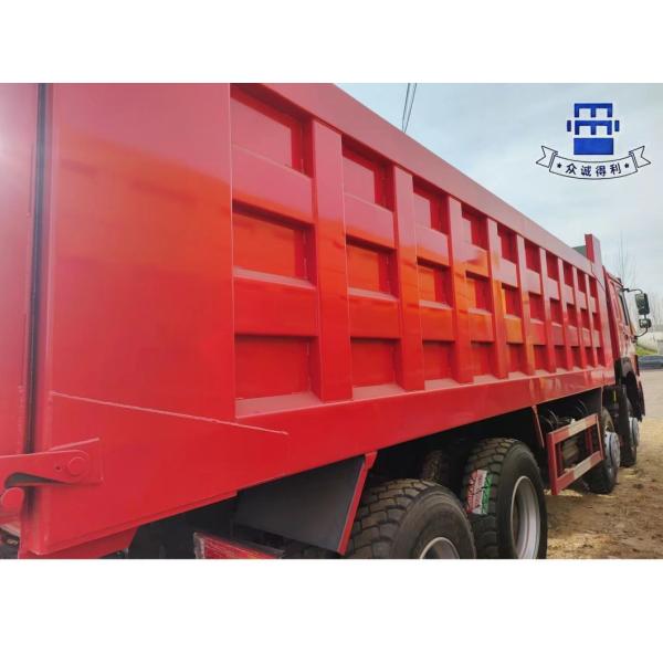 Seats ≤5 HOWO 8*4 Dump Truck in Different Color Combinations