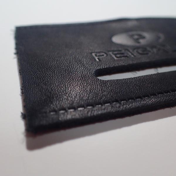 Черный логотип ярлыка выбил кожаные заплаты для джинсов/одежд