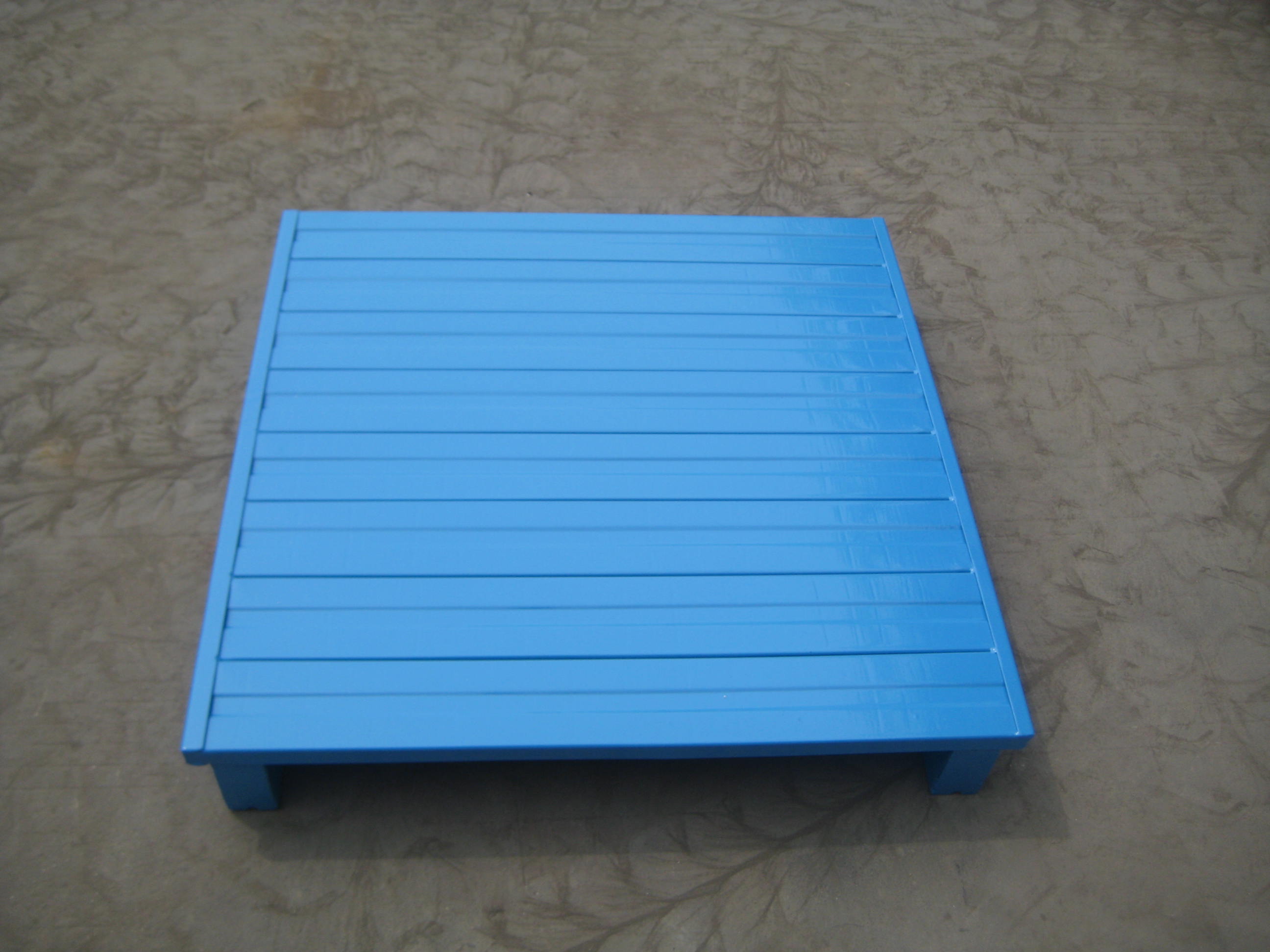 Heavy-Duty Metal Steel Pallet Racking, Multi-Purpose Floor Pallet Storage System, OEM Supplier for Goods and Storage Equipment
