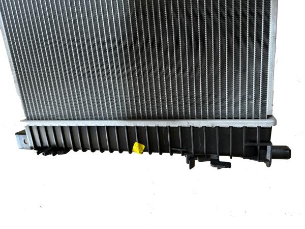 2002-2004 Ano Peças para automóveis Radiador de alumínio para Mercedes-Benz W203 A209 C209 3513408