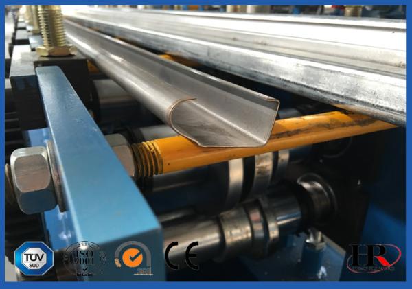 High Frequency Steel Roof Sheet Making Machine With 3 - 6 m / Min Forming Speed