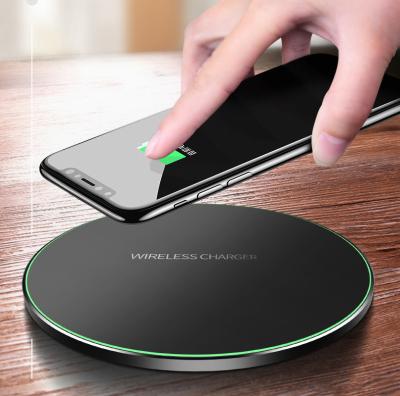 2019 Amazon Best selling Black and White Fabric/leather/glass 10W Fast Charging wireless charger 9V 2A