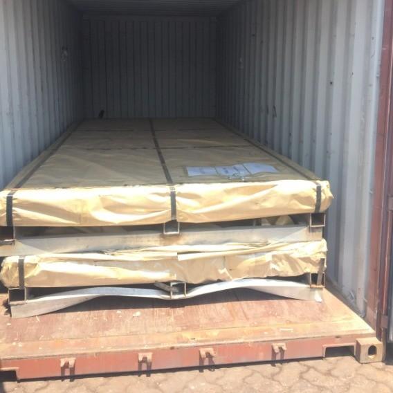 Back Paint Thickness 5-25um EN Corrugated Steel Roofing Sheet for Construction