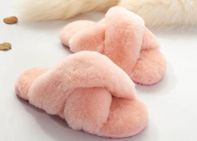 Os deslizadores internos de lãs dos carneiros do Shearling das mulheres abrem o dedo do pé com pele macia de lãs grossas