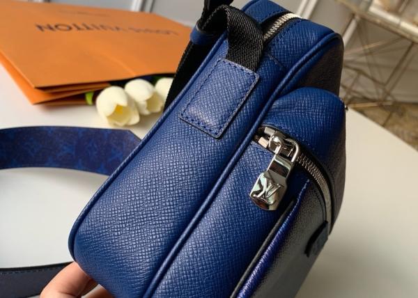 Black Square Taiga Leather Message Luxury Cross Body Bag Single Shoulder