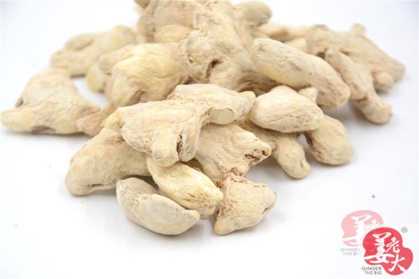 None GMO 1000cfu/G 7mm Spicy Dehydrated Ginger Flakes Low So2