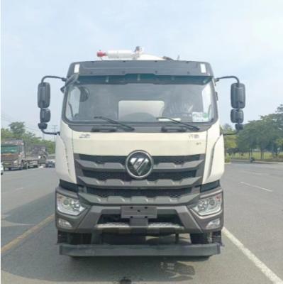 95HP Animal Fodder Bulk Feed Truck Featuring Tyre Specfication 7.00-16