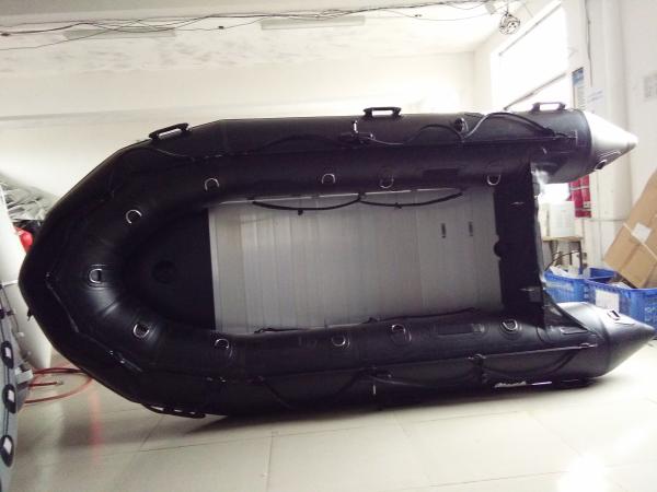 Black Long Military Inflatable Boats , 8 Person Motorized Inflatable Boat