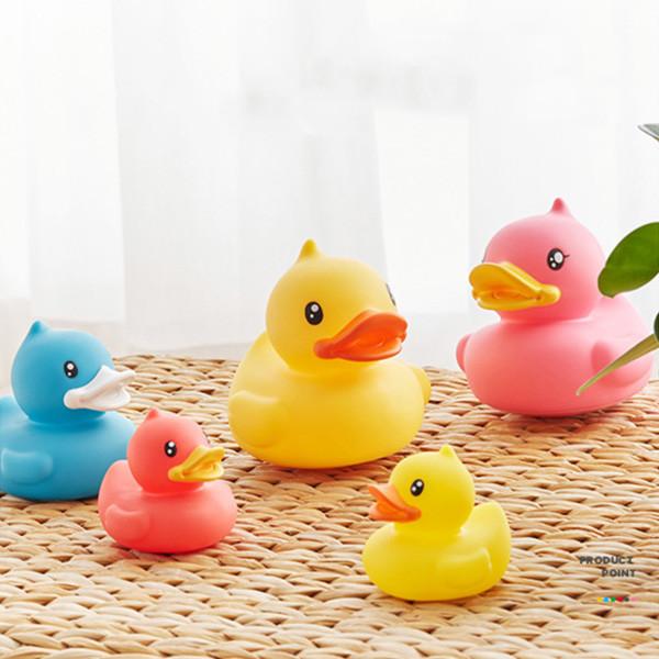 Vinyl Rubber Duck Toy For Baby Bath With 5.8cm 7.5cm 10cm Size OEM