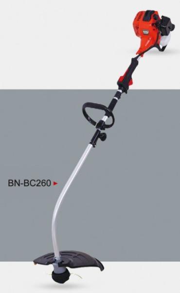 44mm Cylinder Bore Metal Blade Brush Cutter TW260 26CC Displacement