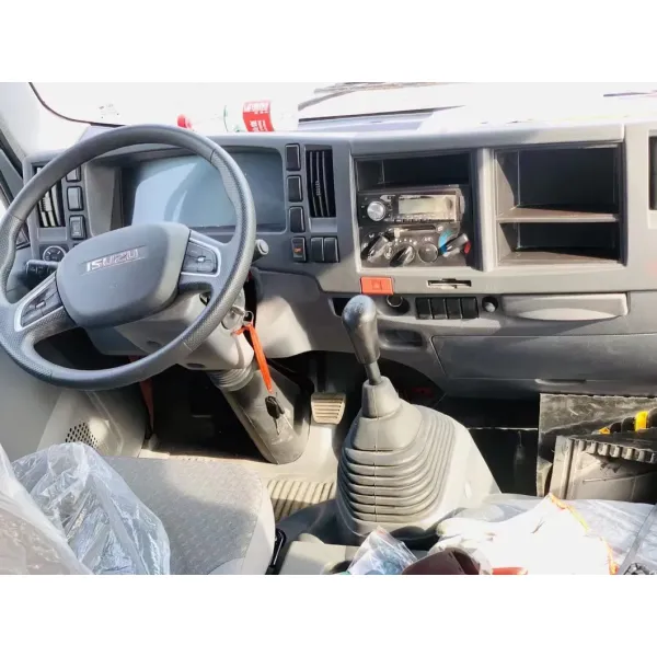 ISUZU 4000 Liters Water Foam Fire Truck
