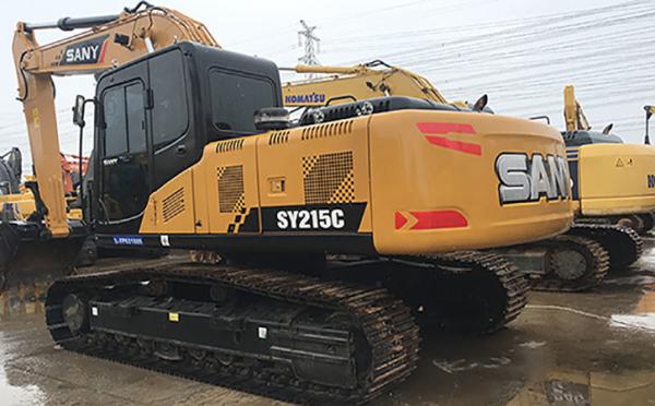 Excavadora usada SANY SY215C de 21 toneladas com grande balde