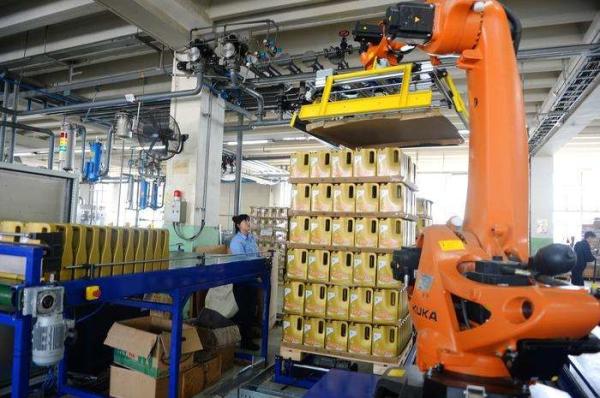 Hazardous Material Handling Robotic Packaging Machinery Full / Semi Auto Easy Operation