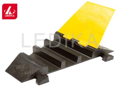 Rubber Cable Protectors Retardant Material Heavy Duty Floor Cord Protectors