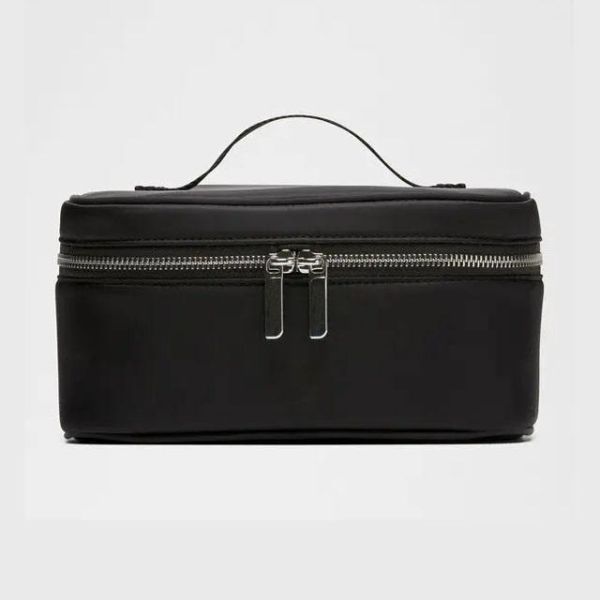 Portable Vegan Leather Cosmetic Cases With Top Handle Double Zipper Custom Logo