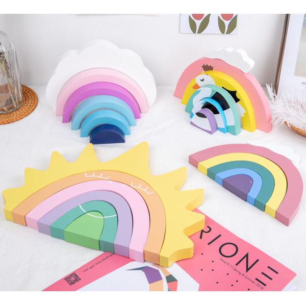 Игрушки Montessori не токсического штабелеукладчика радуги 22cm деревянные творческие деревянные