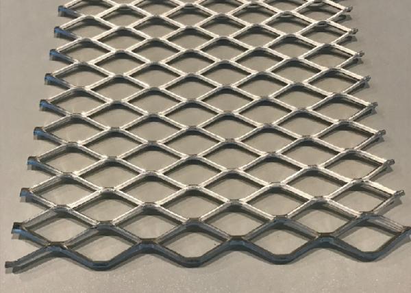 工業用途向け高強度軽量エキスパンドメタルメッシュ