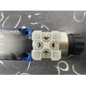 Rexroth M-3SED 6 CK13/350CG24N9K4 | NG6 3/2 Solenoid Valve 24V DC