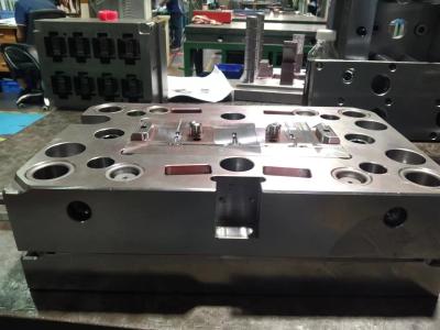 0.01mm de precisão de plástico base de injeção de molde ejetor pinos e aço para moldagem