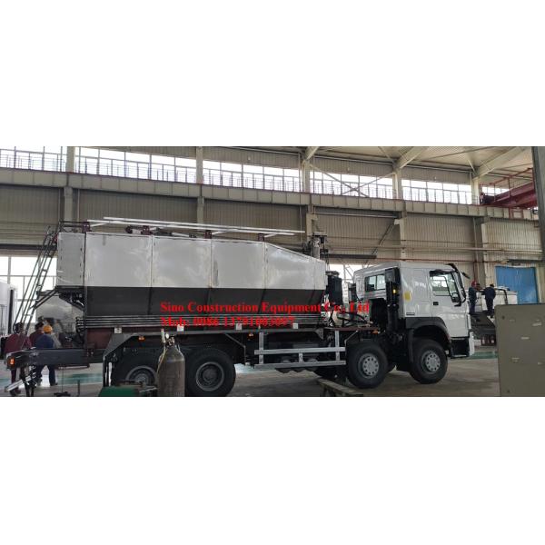 Special Purpose Truck 15ton ANFO Truck Borehole Charging Speed 200-450kg / Min