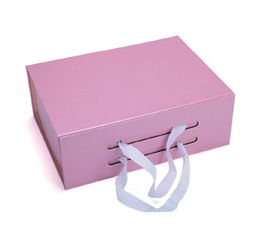 Luxury Custom Clothing Boxes Thick Paper Material With Long Service Life
