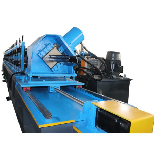 Montants de support de palette/petit pain droit de support formant la machine
