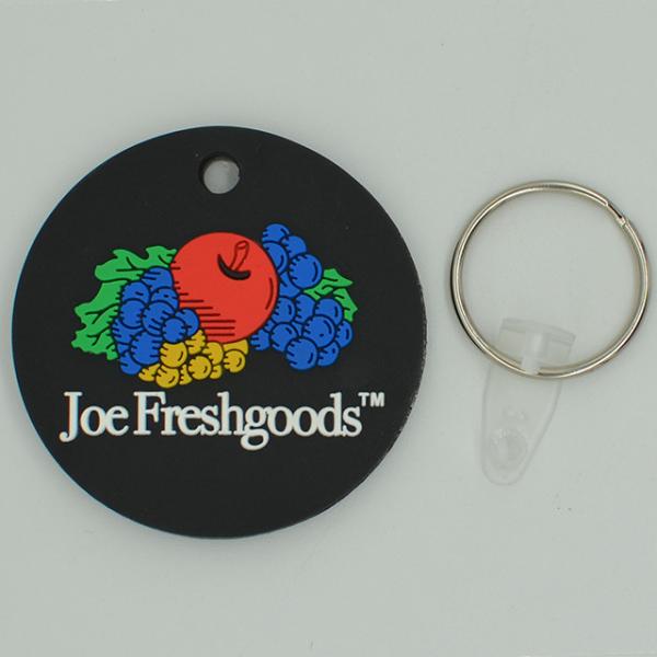 Flexible Rubber Key Chain Unbreakable Portable Custom PVC Keychain