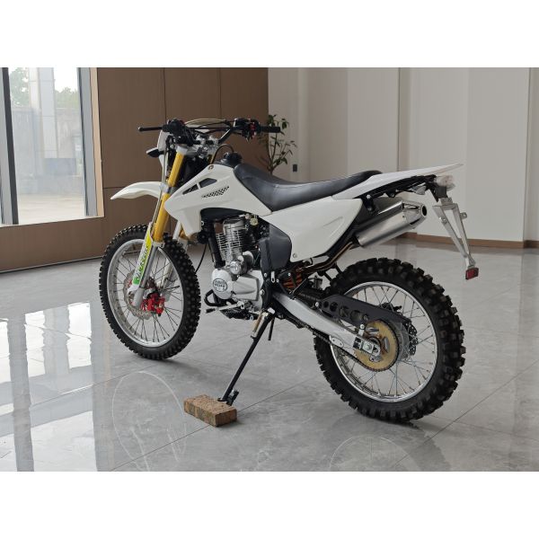 Off Road 250cc Enduro Motorcycle Bike Four Stroke With Reversed Front Absorber