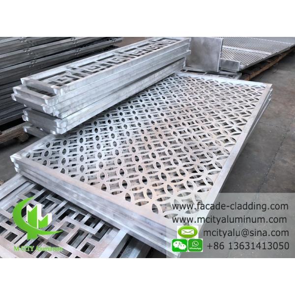 Металлические декоративные панели для архитектуры