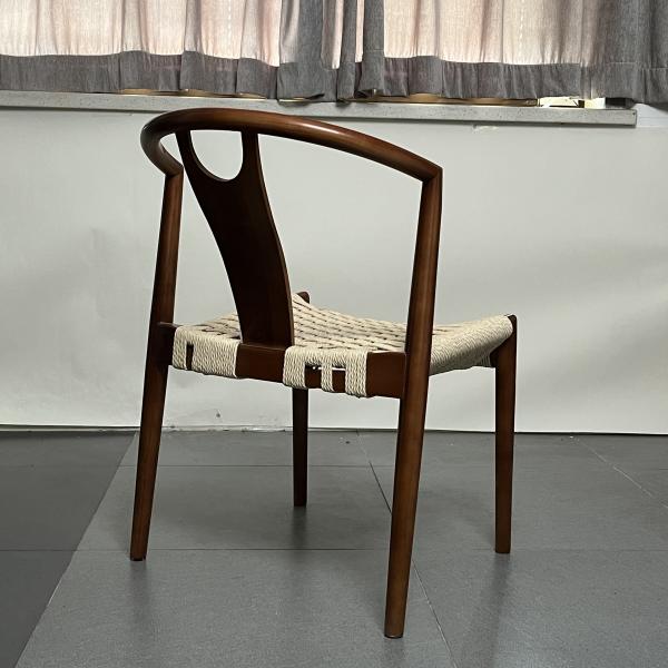 Restaurant Stackable Design Wood Dining Chair with Adjustable Height and Mail Packing