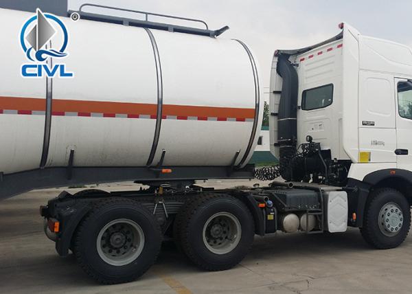 HW76 Cab Howo Cargo Truck Chassis With 371 Hp Engine Front Axle HF7 7 Ton Capacity