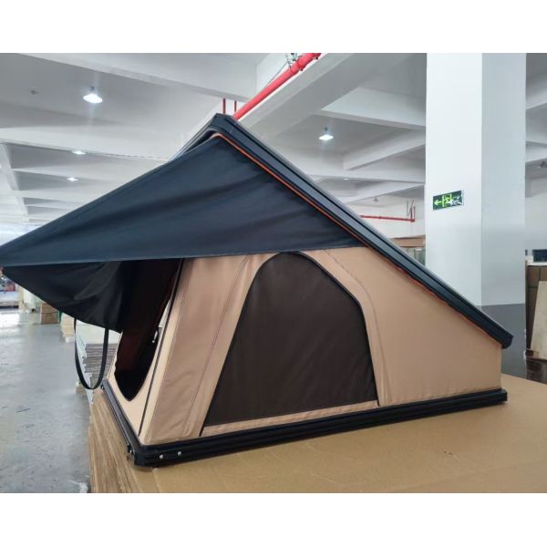 OEM Roof Top Tent Camping Aluminum Hard Shell 3-4 Person Triangle Camping Rooftop Tent Aluminum Top Roof Tent