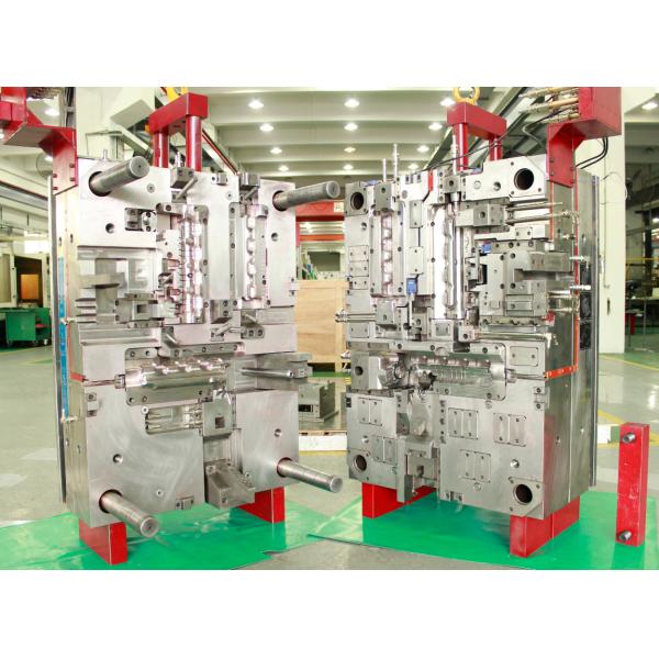 3 Cavities Automotive Plastic Injection Moulding 500K Shots Mold Life